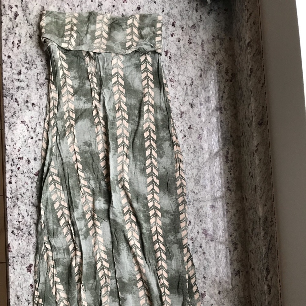 BILLABONG maxi skirt size s